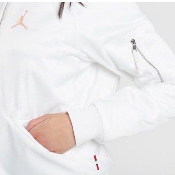 NWT 2018 Air Jordan Wings MA-1 Bomber Jacket Sz M - Picture 6 of 8